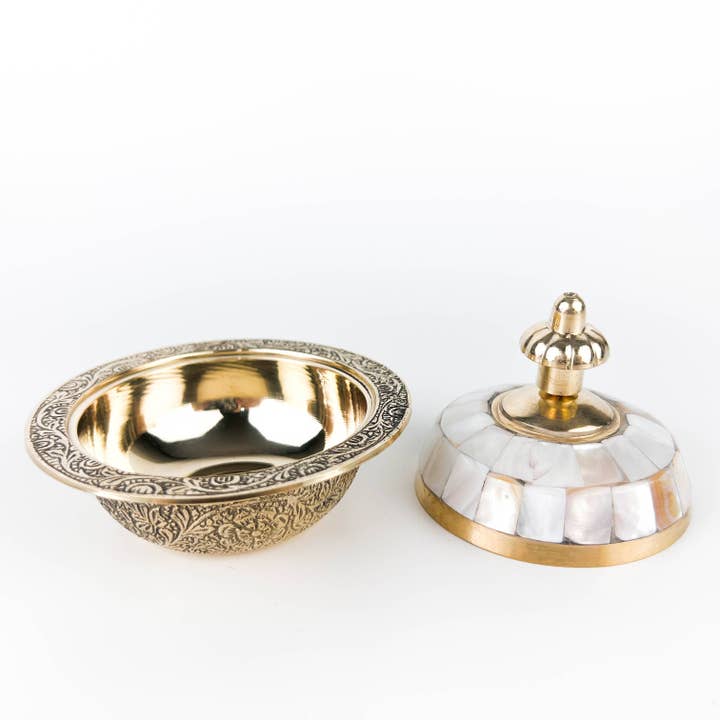 GREENROOTS USA LLC - Wholesale Decorative Plate/Dish/Bowl - Brass Mother Of Pearl Carved Bowl With Lid - 3.5"D, 3"H4