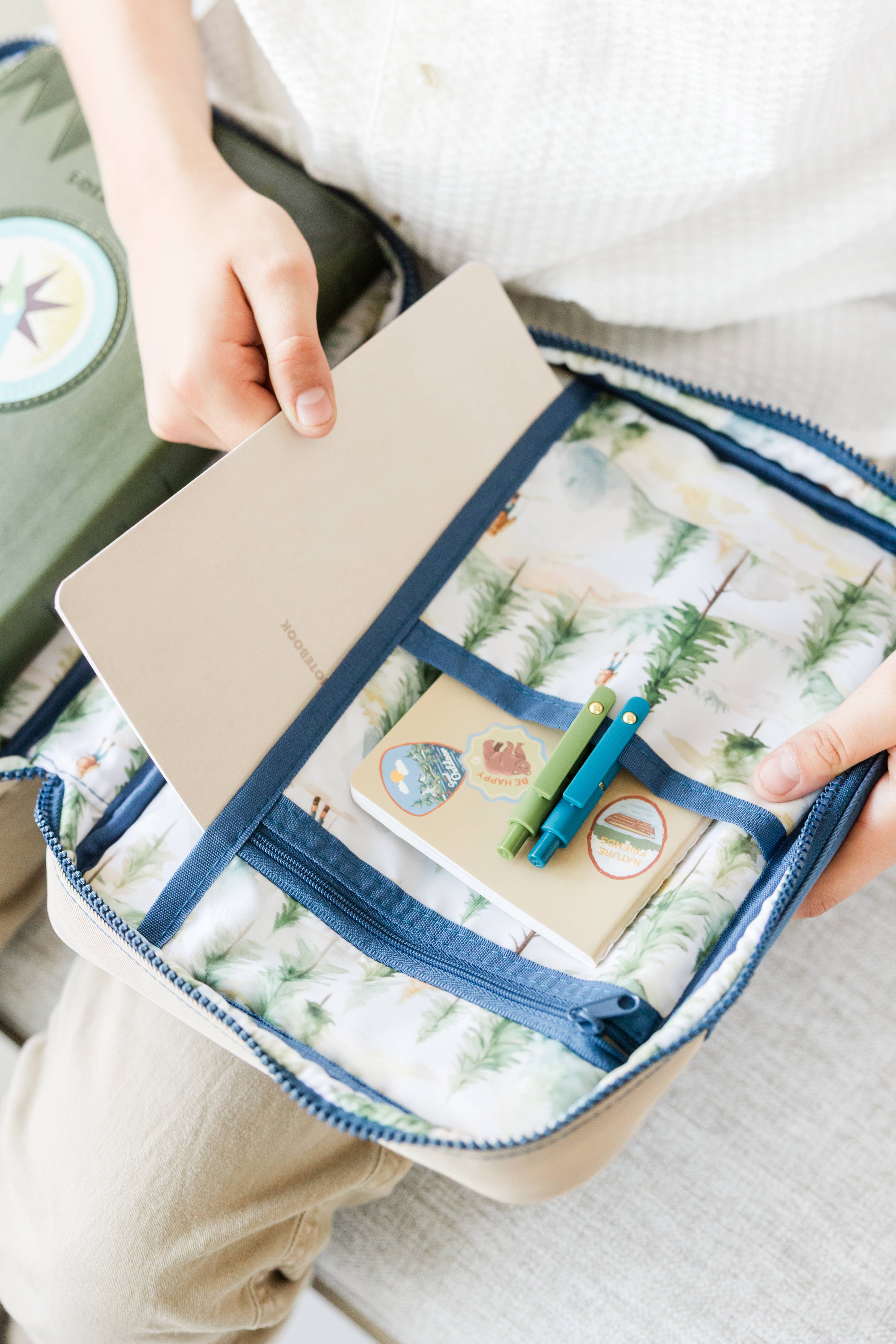 Ever, AJ - Wholesale Bible Cover - BOY Kid Bible Case Color-block, EXPLORER Bible Cover9