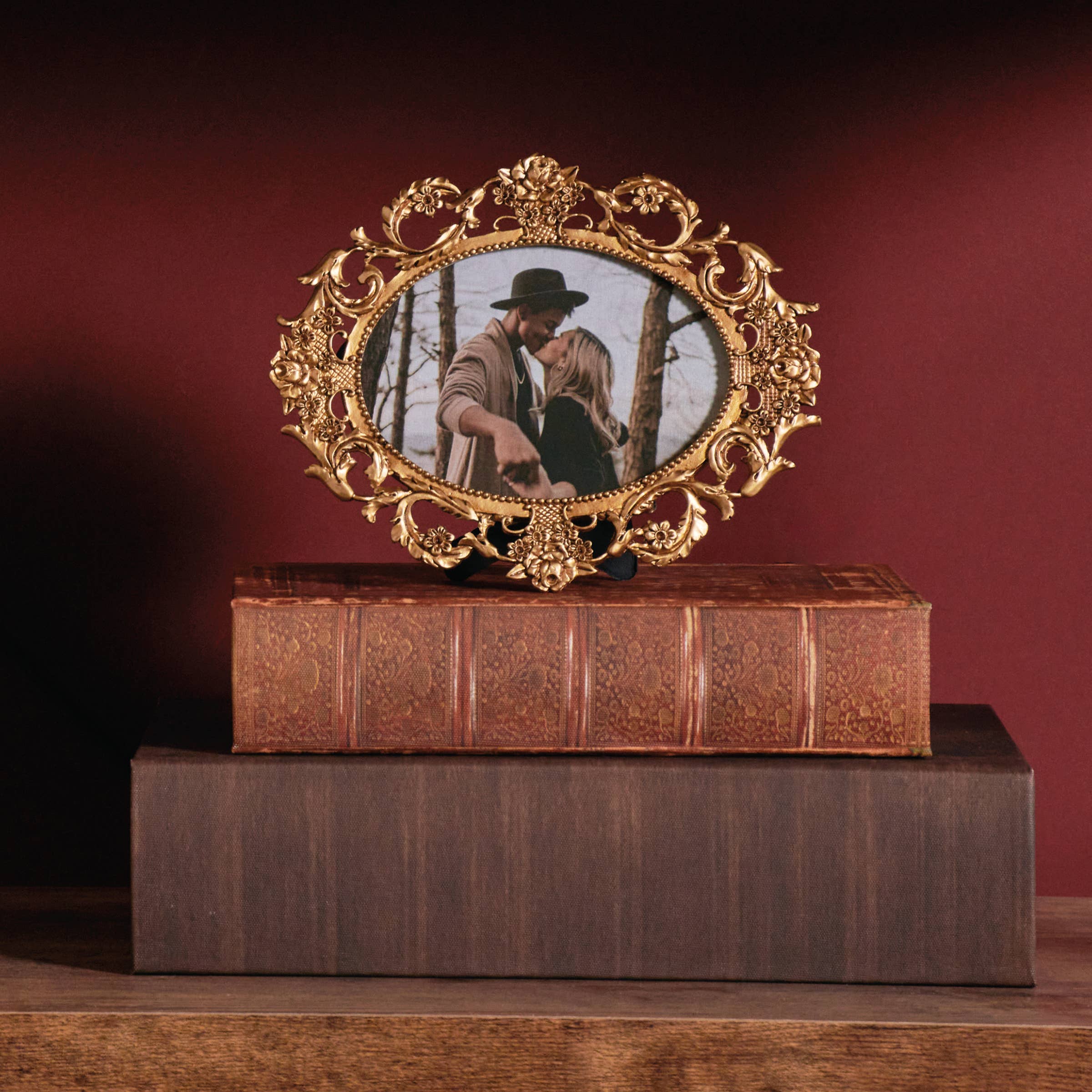 Primitives by Kathy - Wholesale Picture Frame - Oval Vintage Photo Frame3