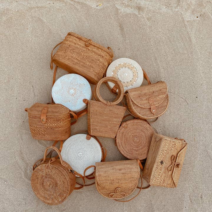 The Artisan and Company - Wholesale Crossbody Bag - Women's - Rectangle Rattan Bag-Ata Bag4