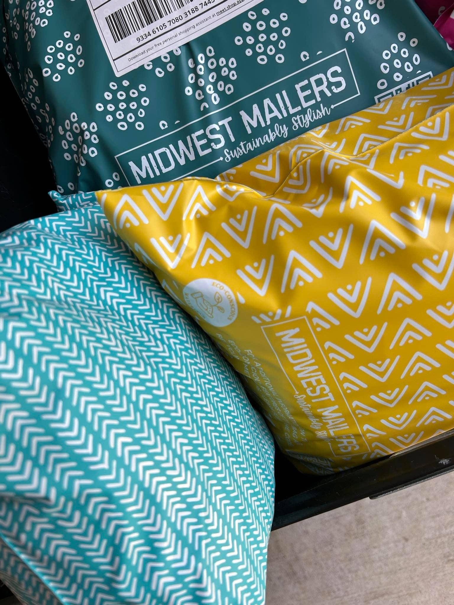 Midwest Mailers – Envelopes por atacado – Envelope poli biodegradável fosco 38 x 48 cm com aba de 5 cm - Grand Canal1