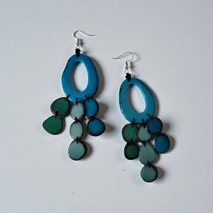 Calamari-Reifen-Wasserfall-Ohrringe für den Großhandel von Organic jewelry by Allie