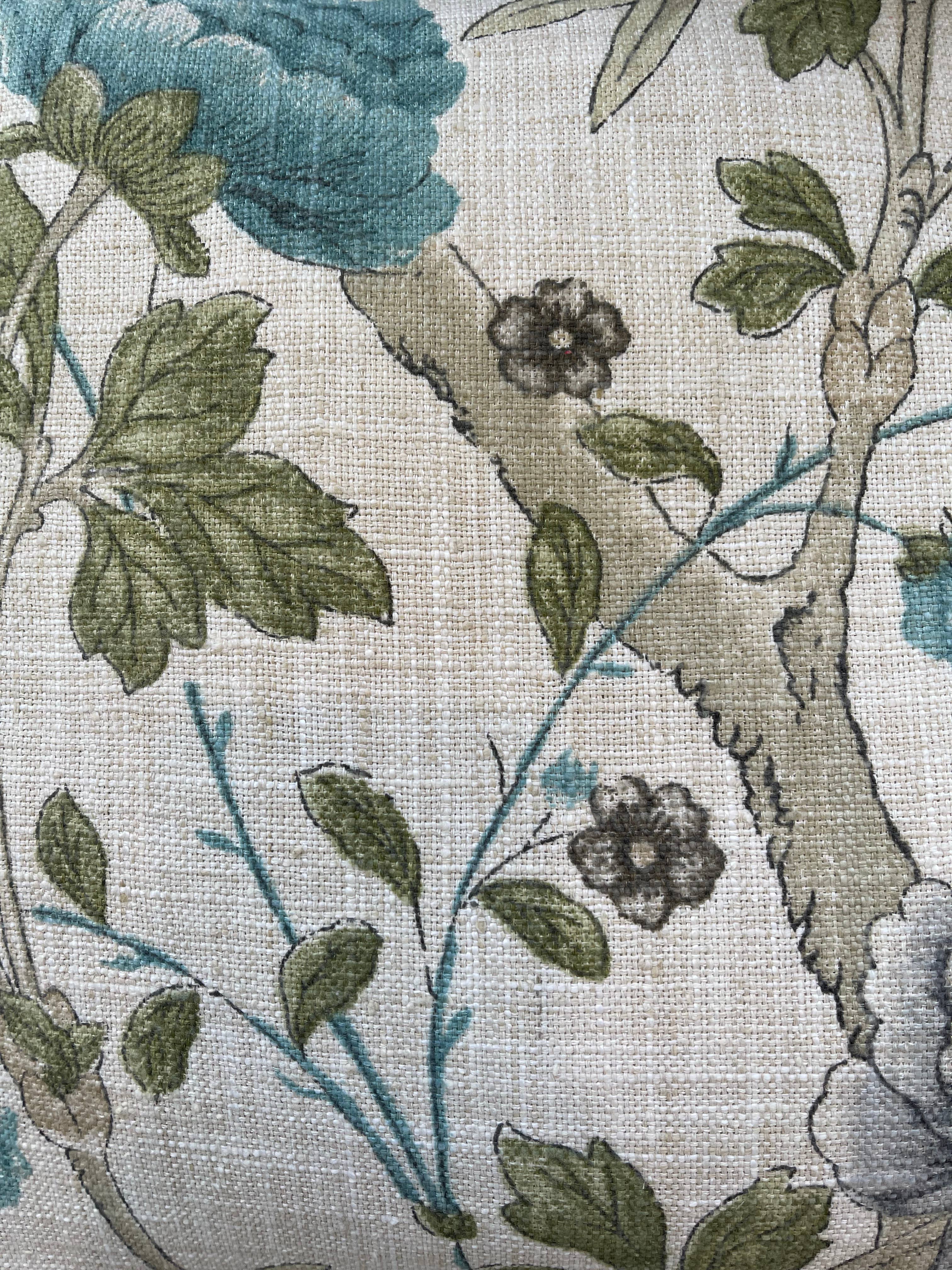 Dahlia & Grace pillows - Wholesale Throw/Decorative Pillow - Tess Floral Throw Pillow with Feather Insert        1