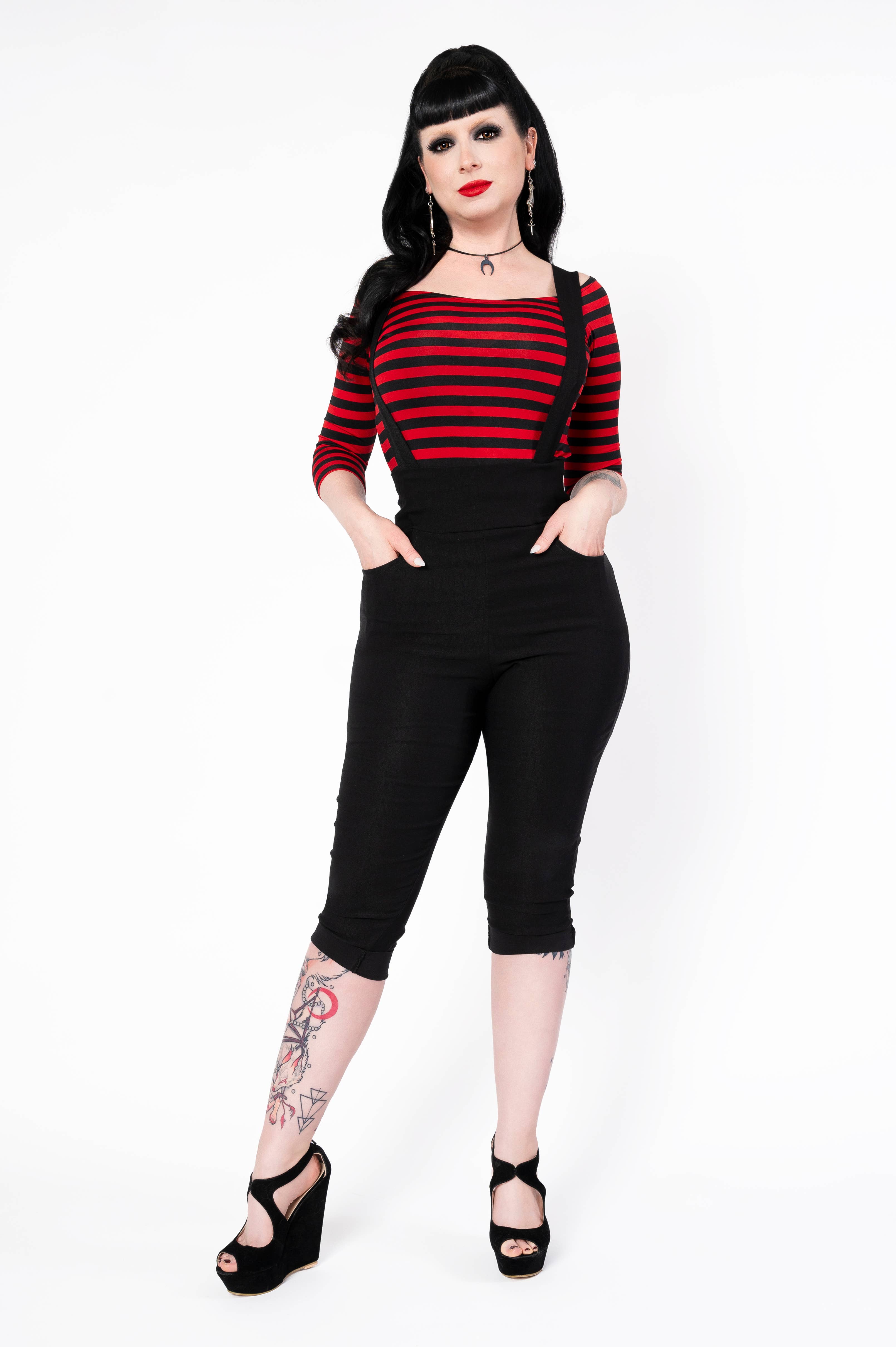 Putré-Fashion - Wholesale Shorts - Women's - Mansfields capris - Black