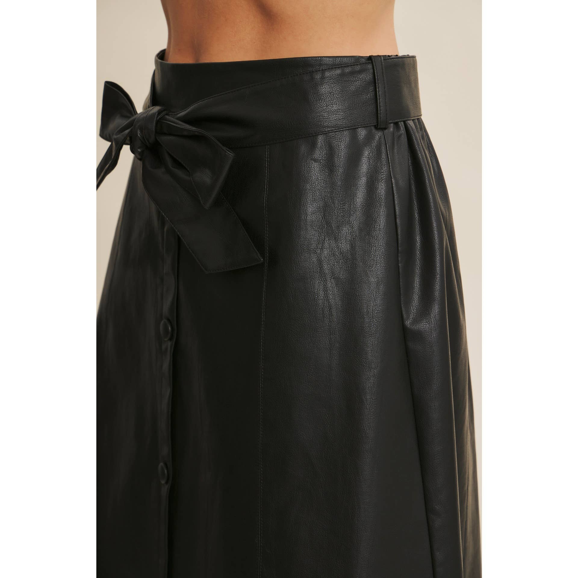 in february - Wholesale Skirt - Women's - SOPHISTICATED VEGAN FAUX LEATHER BELTED MIDI SKIRT22