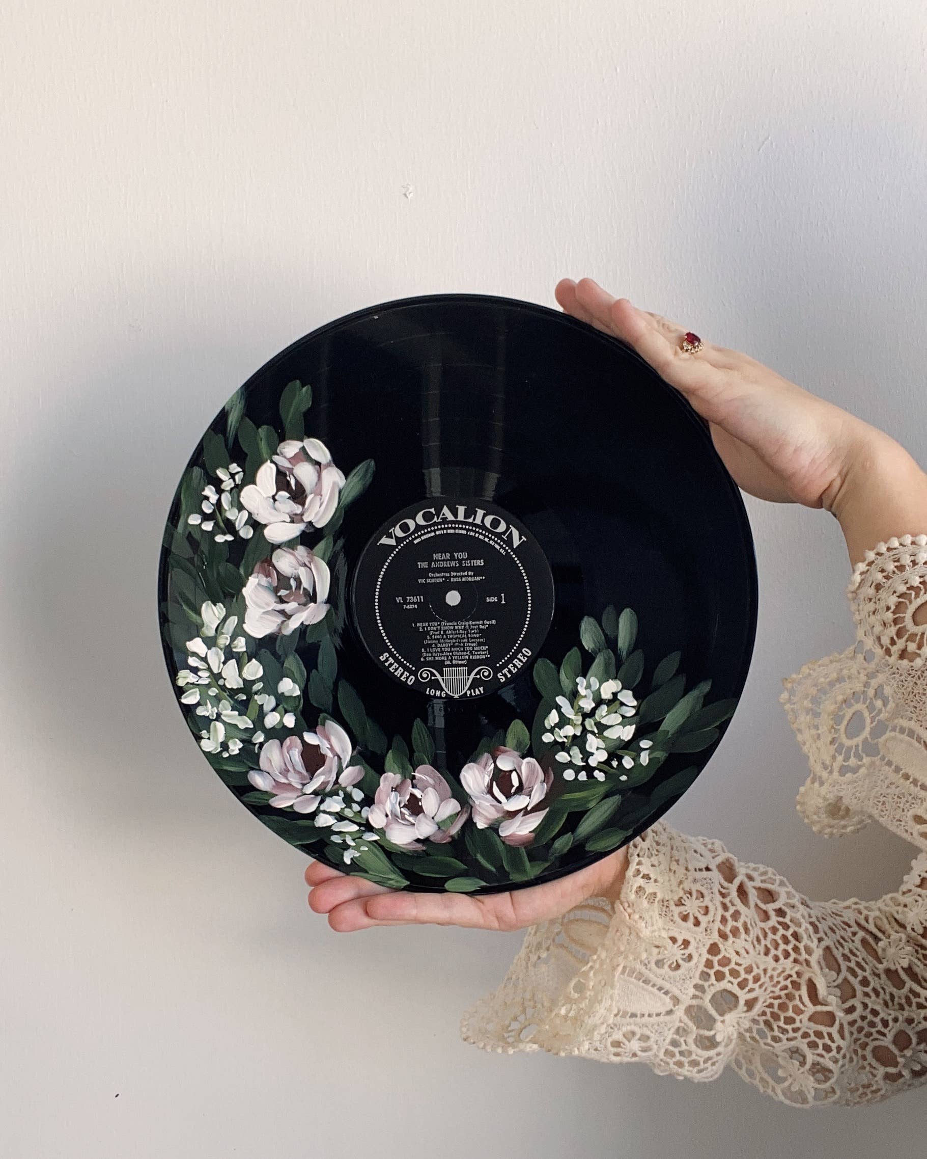 Tessa Jane Media – Großhandel Tischdeko – Handbemalte Schallplatten3