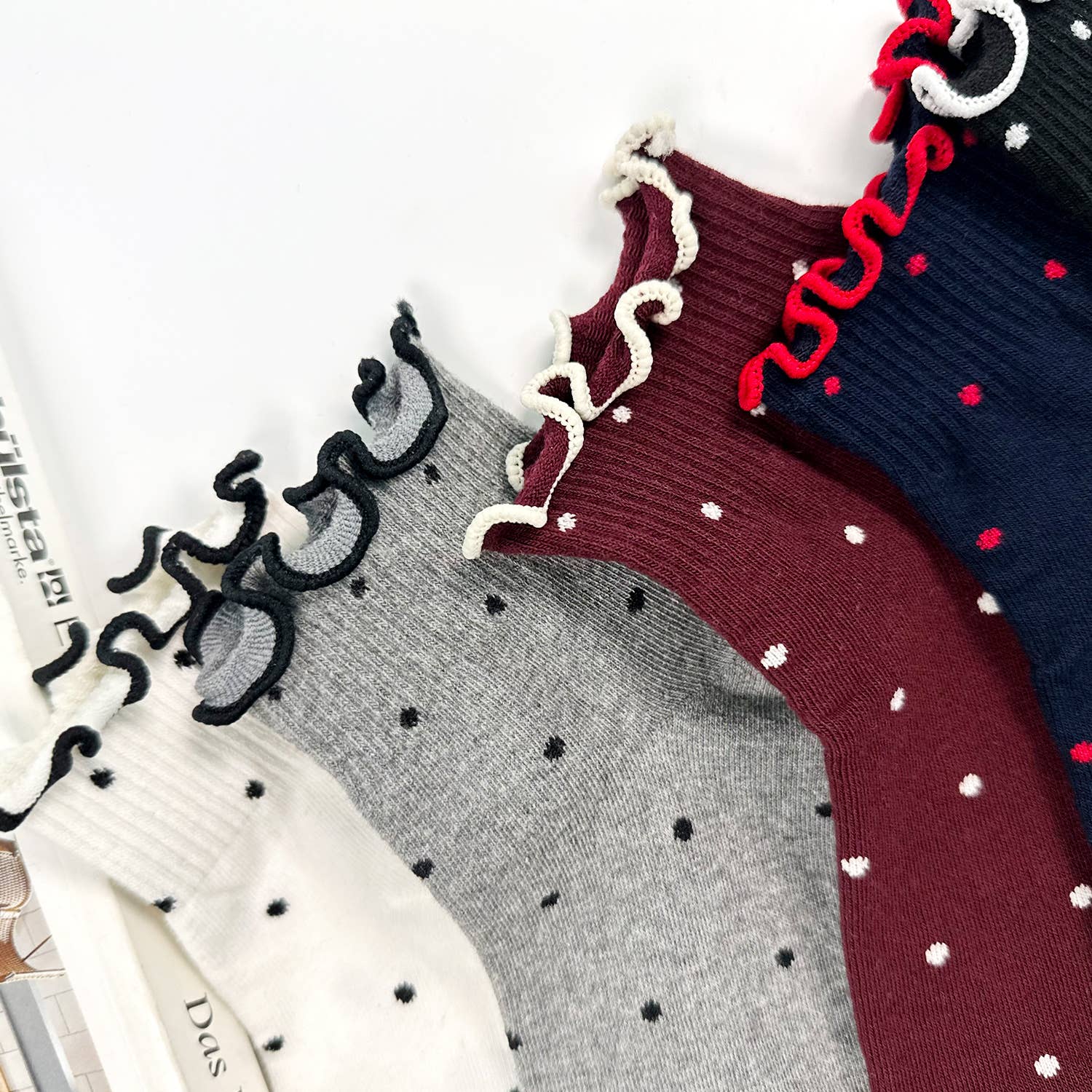 7DAYSSOCKS - Wholesale Socks - Women's - Women's Crew Frill Dot Socks4