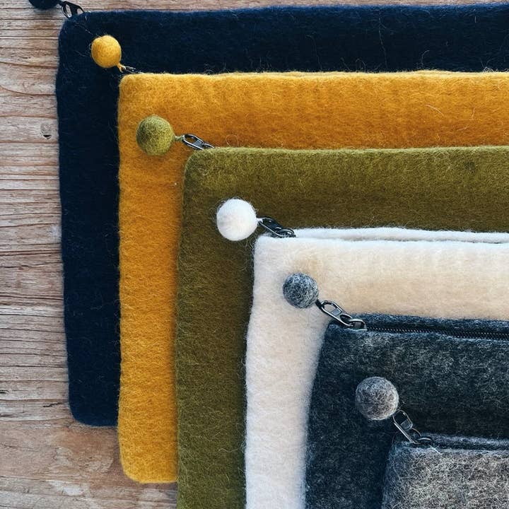 New Heidi - Wholesale Laptop/Tablet Case - Women's - Felt laptop sleeve – Elegant protection5