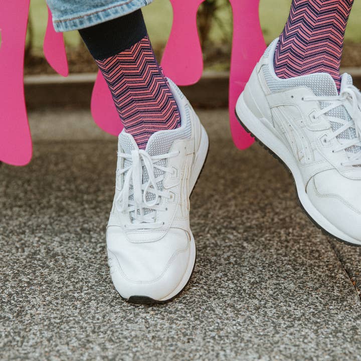 Slopes&Town - Wholesale Belt - Unisex - Gift box belt Ray and Pink Herringbone Socks3