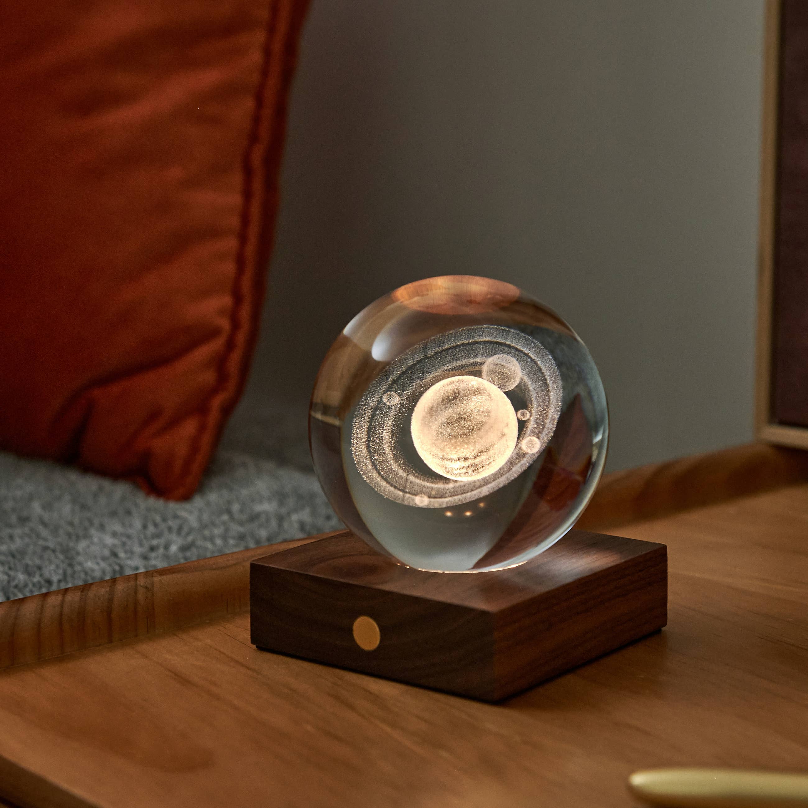 Gingko Design - Wholesale Night light - Amber Crystal Light2