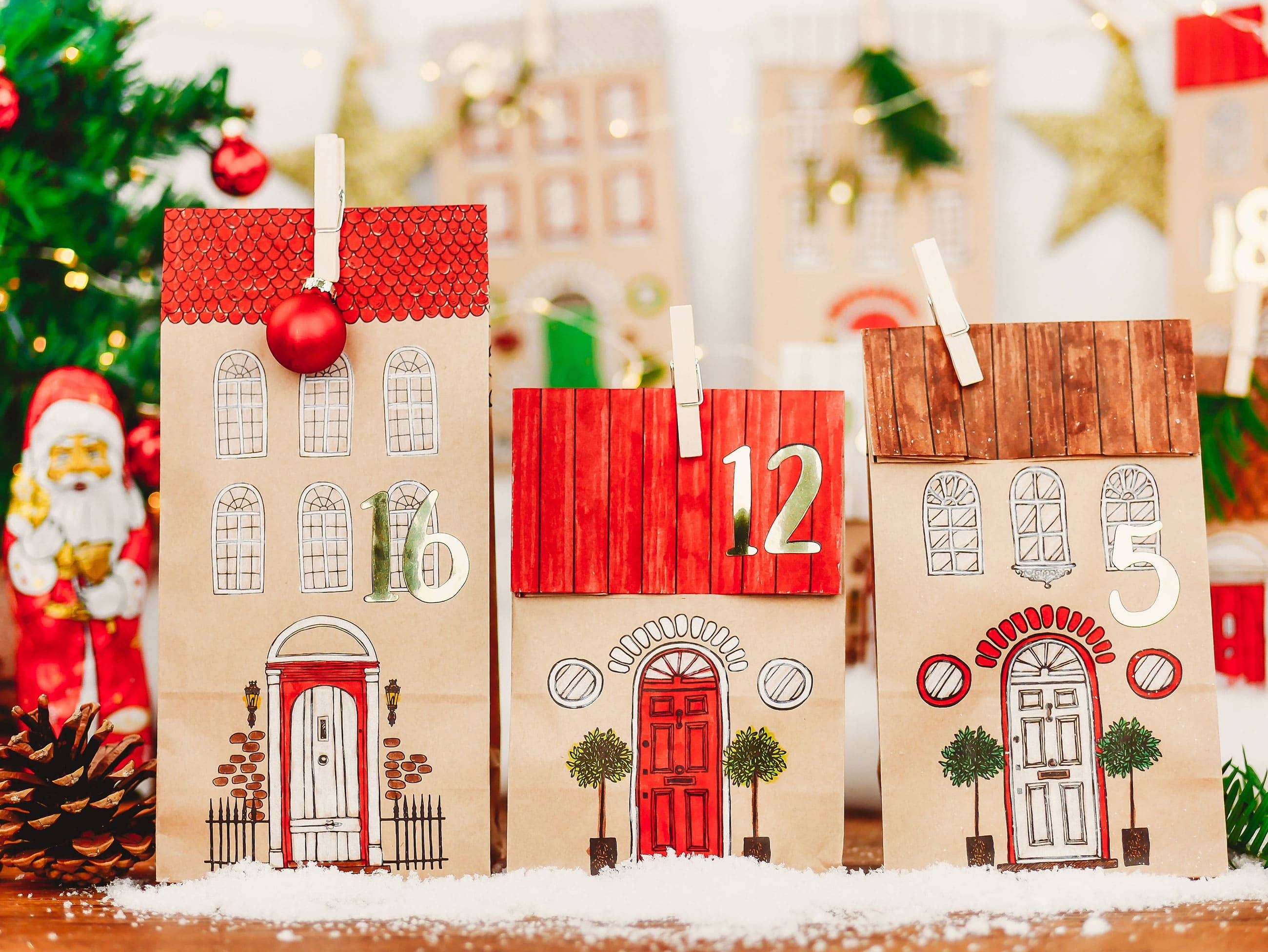 Papierdrachen – Calendário do advento por atacado – Adv Sacos papel estampado - c/ casas - sacos castanhos2