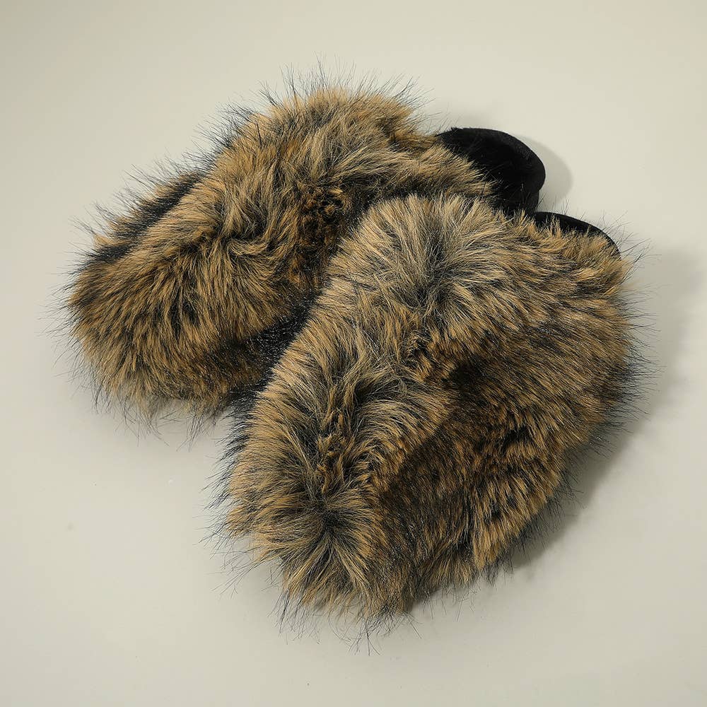 Sensibling Corp. - Wholesale Slippers - Women's - Brown Fluffy Faux Fox Fur Indoor Floor Slippers3