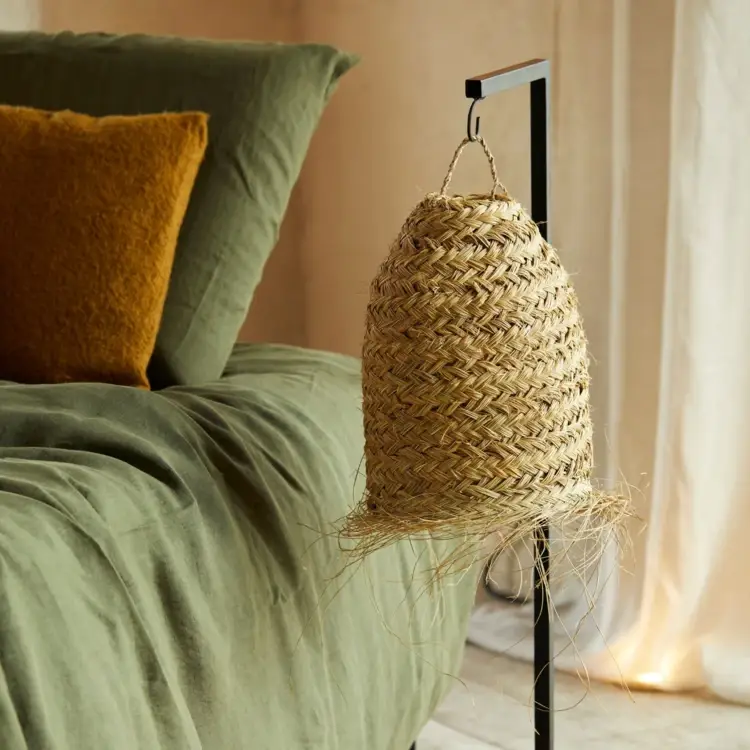 Collection Maroc - Wholesale Retailer Display Stand/Case - 1 m square metal stand1