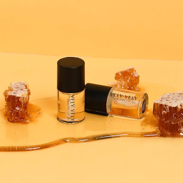 K Moitves Foods - Wholesale Lip Gloss - VELY VELY Healthy Lip Oil 6ml1