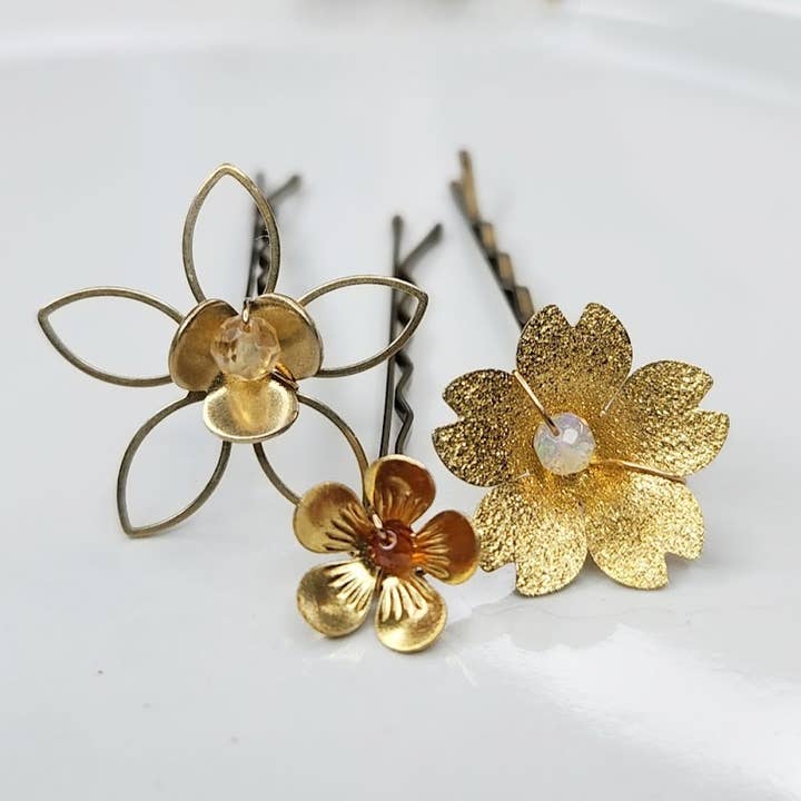 Brass Flower with Citrine and Ethiopian Opal Hairpins for wholesale by Sara Sela Jewelry