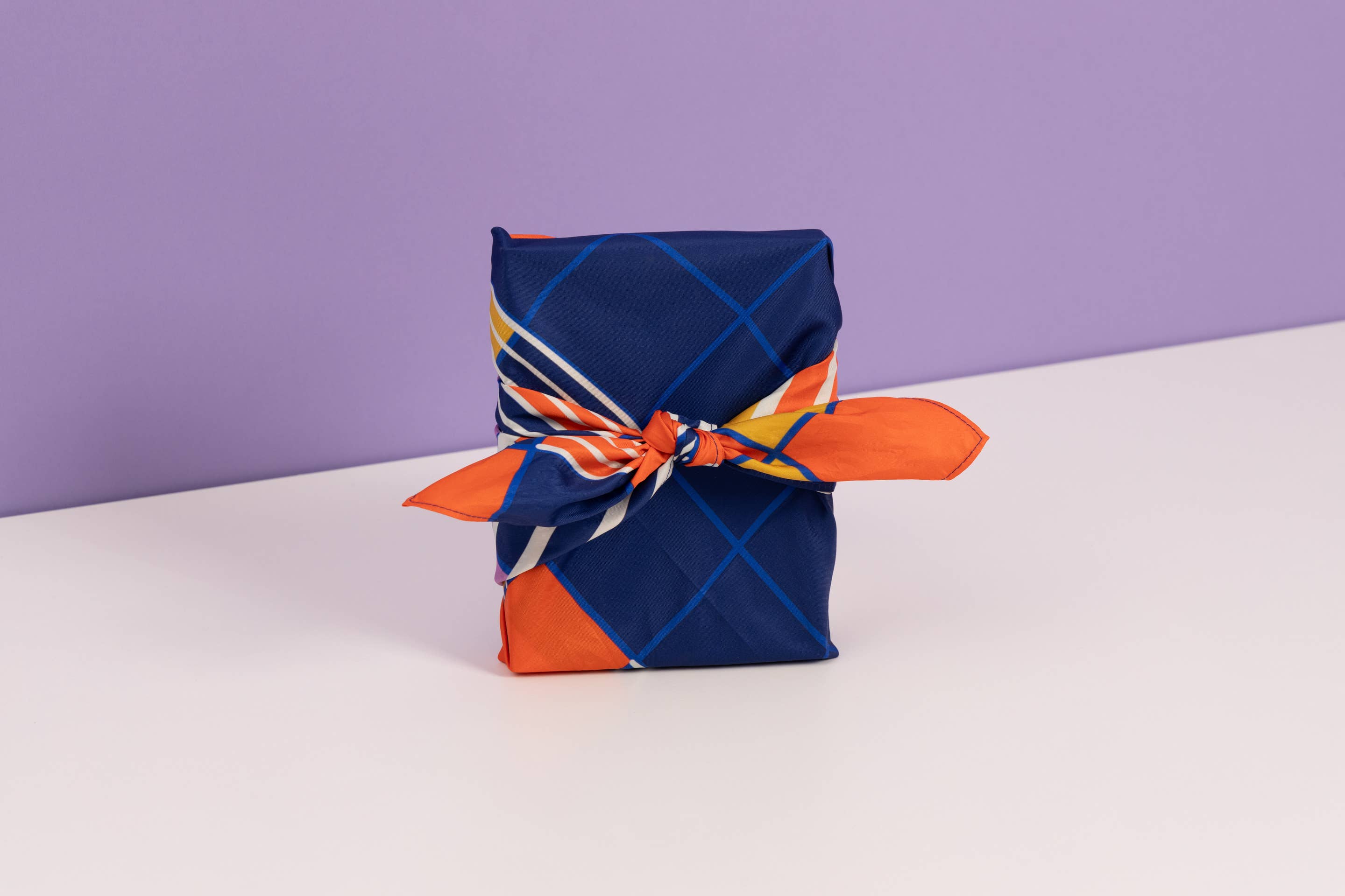 Keiko Furoshiki - Wholesale Flat Wrap - Furoshiki Reusable Japanese Fabric Gift Wrap Ichimatsu4