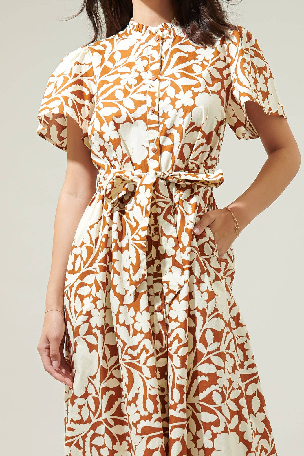 CREAM BROWN Aurelia Floral Babydoll Midi Dress for wholesale on Faire3