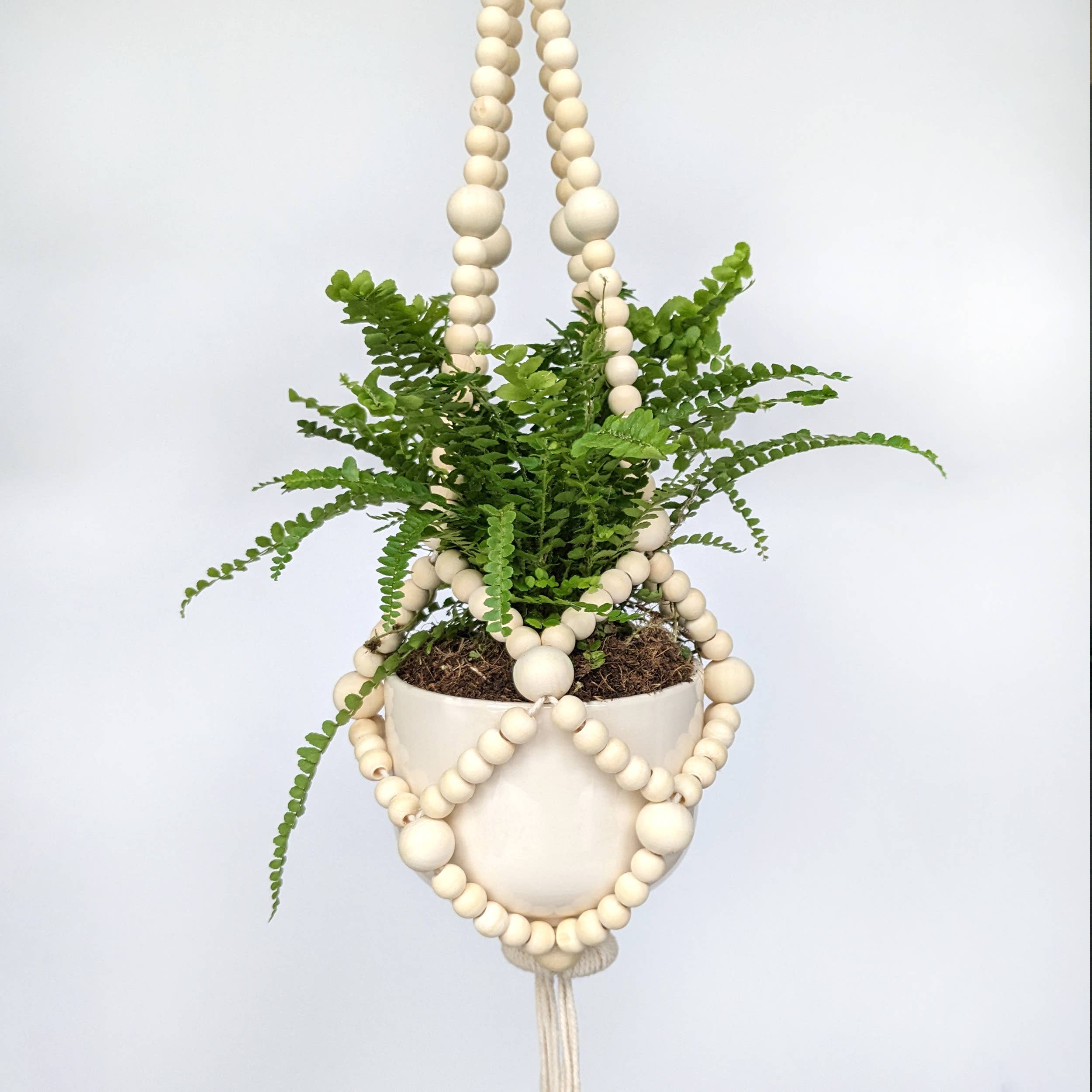 Robert Frederick Ltd – wholesale DIY craft kit – Luxe Decor Craft Kit - Macrame Beaded Hanging Planter2