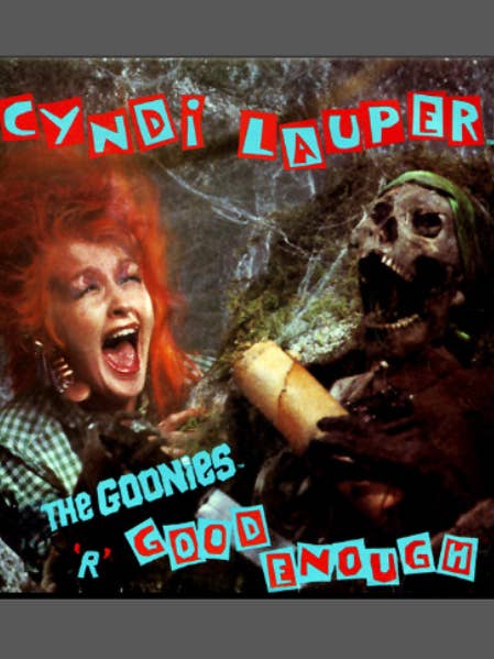 CYNDI LAUPER Magnet, Knopf, GOONIES für den Großhandel von Ba Ba Buttons