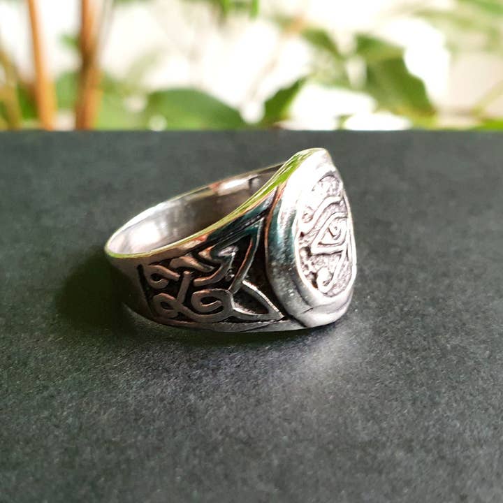 Kaali Boutique - Wholesale Multi-Stone Ring - Eye of Horus Silver Ring / Ancient Egypt / Ra / Hieroglyphics / Ethnic / rustic, yoga, hippie, gypsy, pretty, psy, boho, bohemian, festival3