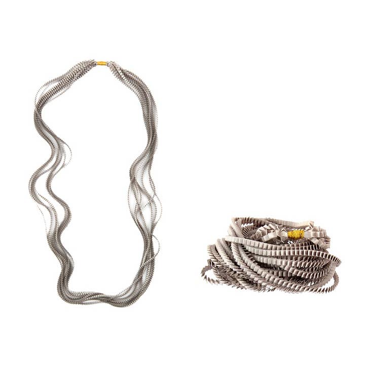 Collana Essilp 36 per la vendita all'ingrosso da parte di Alexandra Tsoukala