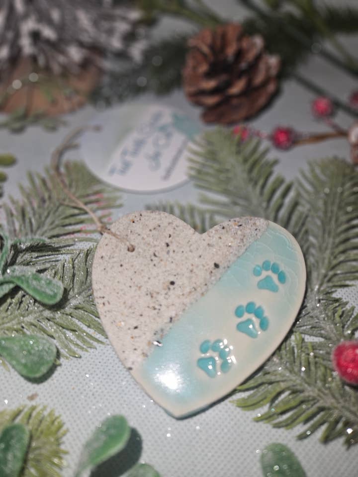 Pet Beach Heart (Pet Lovers, Memory) *New larger size for wholesale by Teal Turtle Studio