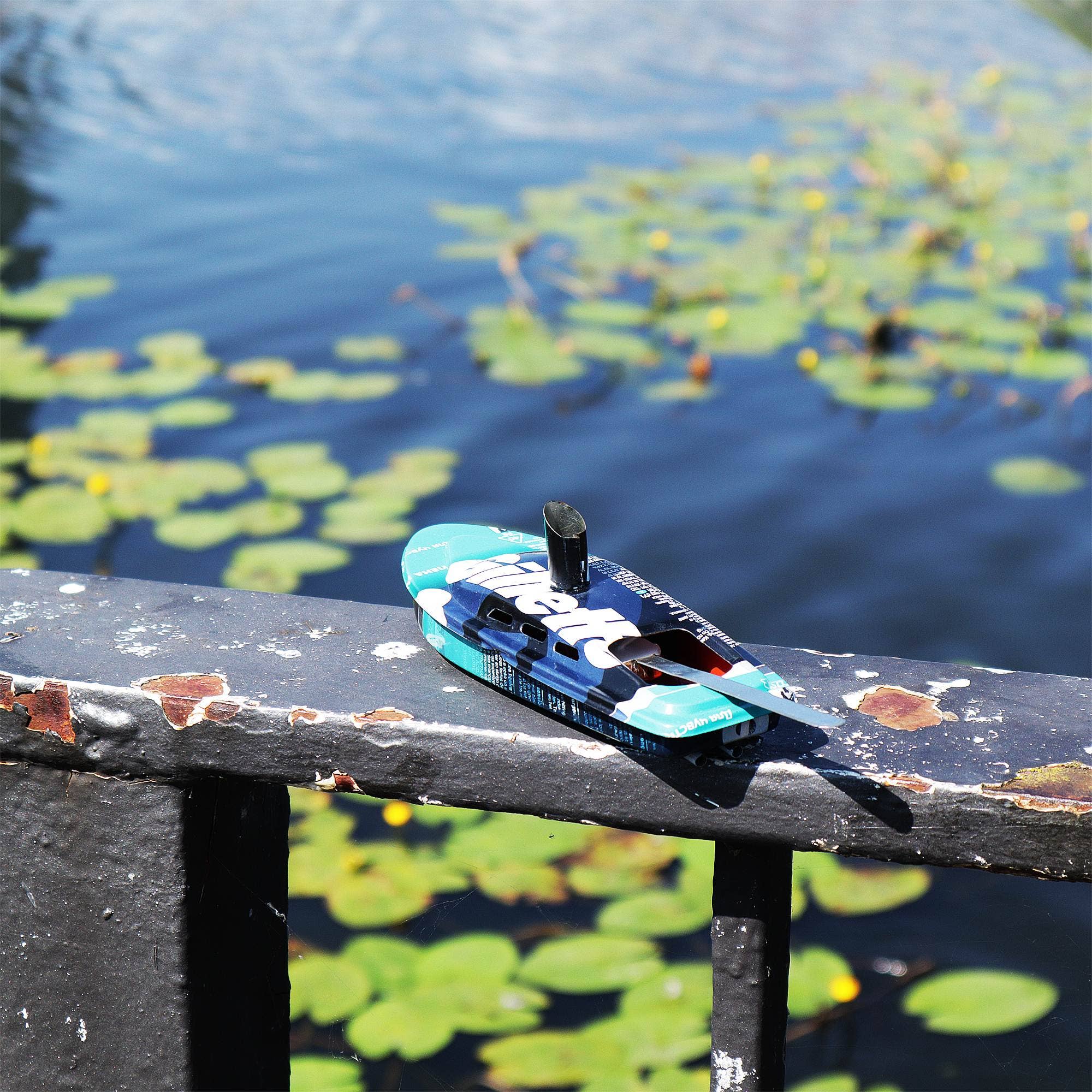 Tribal Trade GmbH - Wholesale Classic Toy - Kids - Tin Toy Boat Recycle Candle Boat Pop Pop Knatterboat10