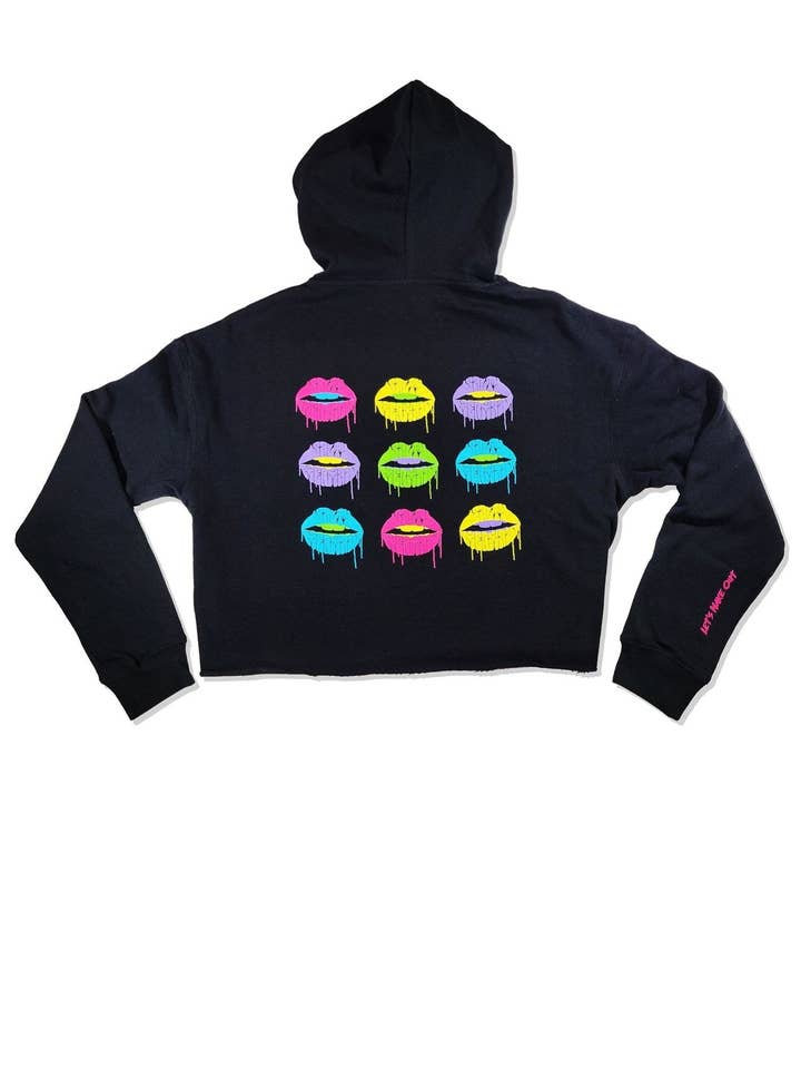 Chandail à capuchon court Loose Lips pour la vente par Salty Mermaid