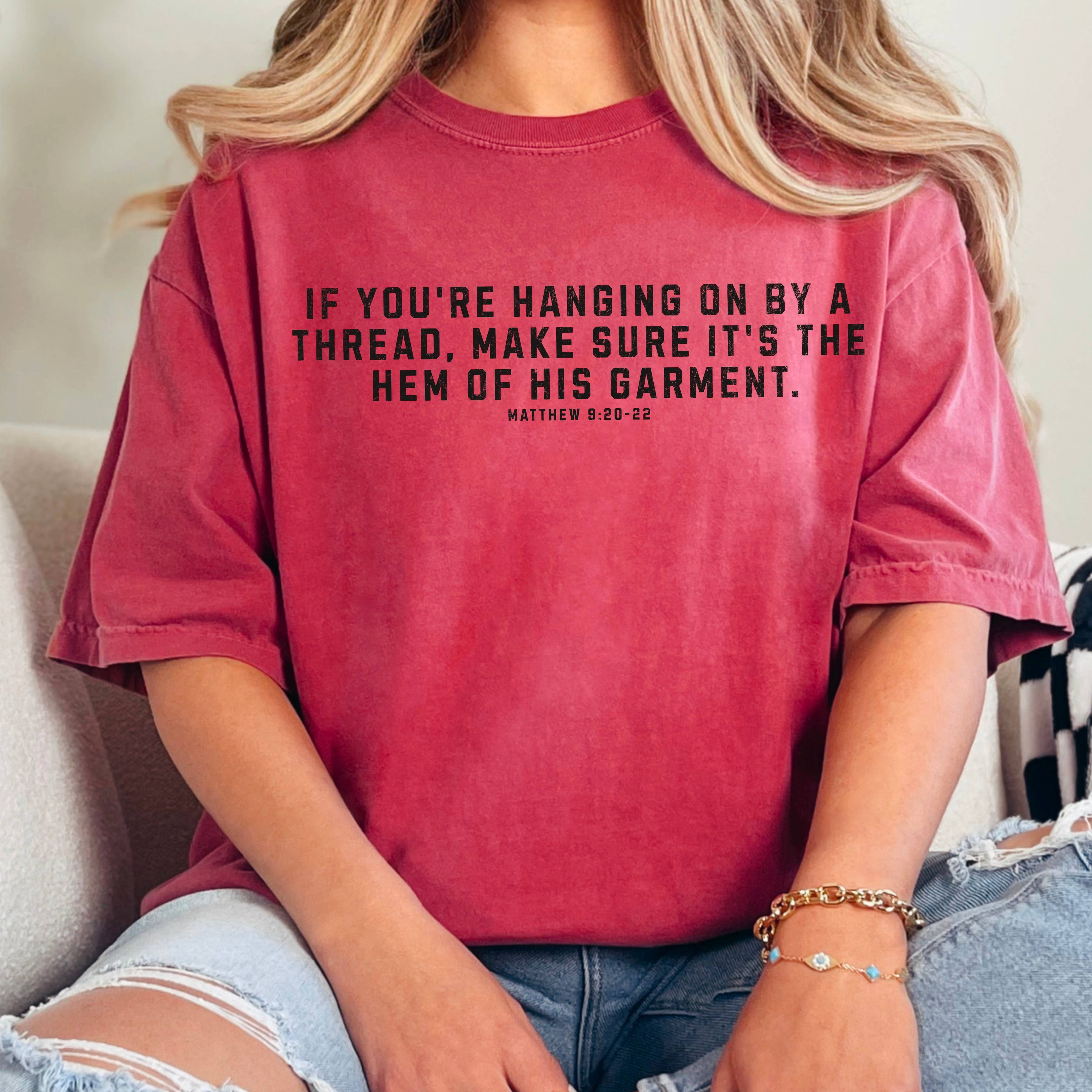 Shoppe SHC - Vente T-shirt à imprimés – femme - Christian Graphic | Ne tenir qu'à un fil | Couleur confort16