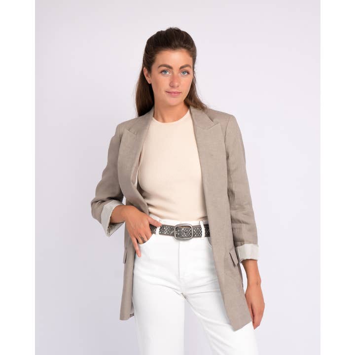Amsterdam Heritage Leather Belts, Bags, Jackets & Apparel - Wholesale Belt - Women's - Britta | Vintage Silver Buckle Studded Leather Belt Women