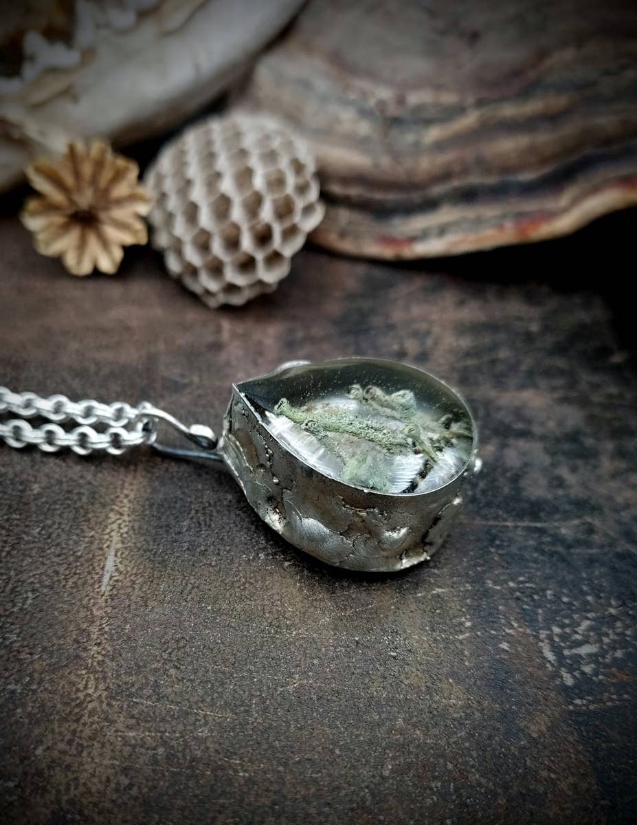 Baba Yaga - Wholesale Pendant/Charm Necklace - Murky Garden Necklace7