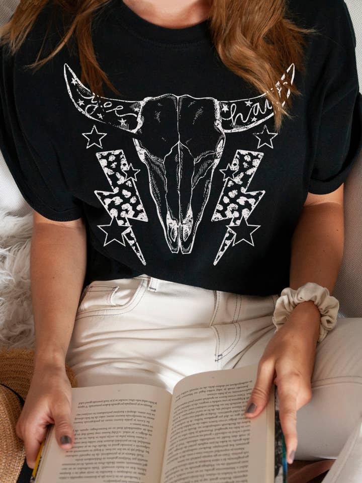 BT1760 T Bull Skulls per la vendita all'ingrosso da parte di BouTeeQue Closet
