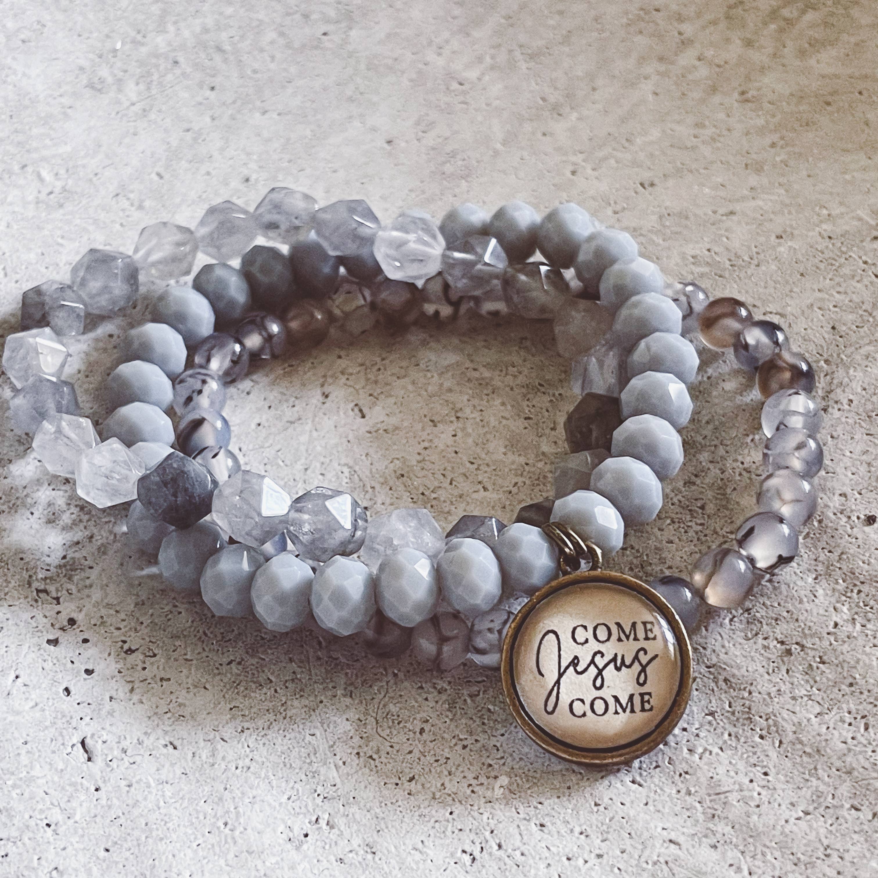 Ivy Barn Designs - Vente Parures de bijoux - Empilements de bracelets chrétiens perlés + colliers inspirants2