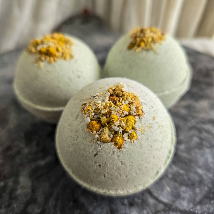 Gnat and Bee - Wholesale Bath Bomb/Fizz - Refresh | Natural Bath Bomb