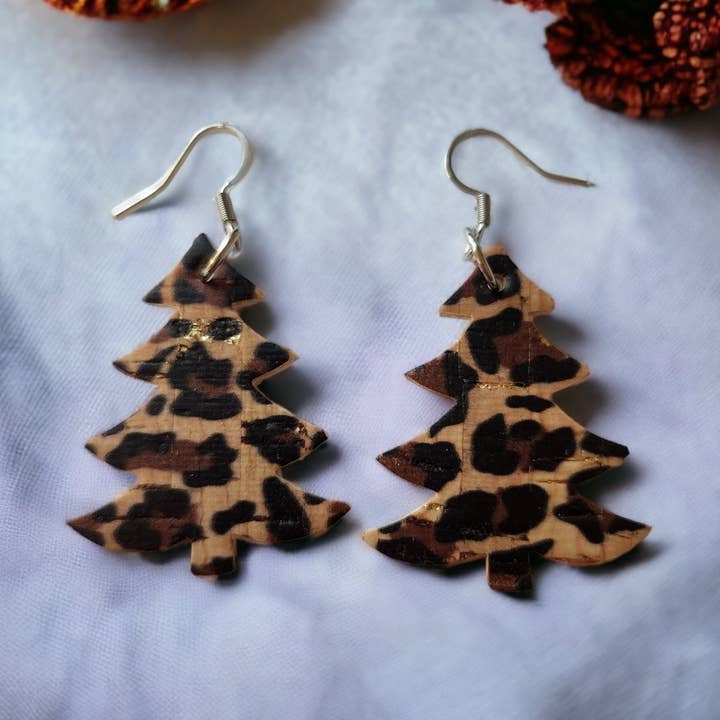Alberi di Natale Leopardo per la vendita all'ingrosso da parte di Bushleys Beauties, LLC