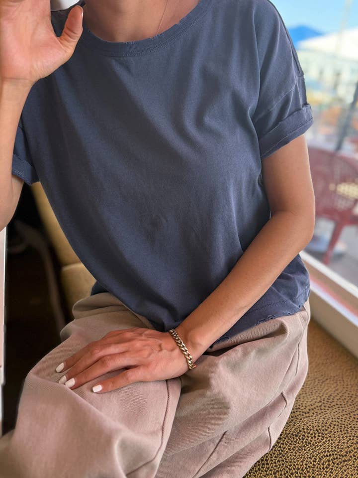 Le Bon Shoppe - Wholesale T-Shirt - Women's - Vintage Fille Tee (2S-2M-1L)10