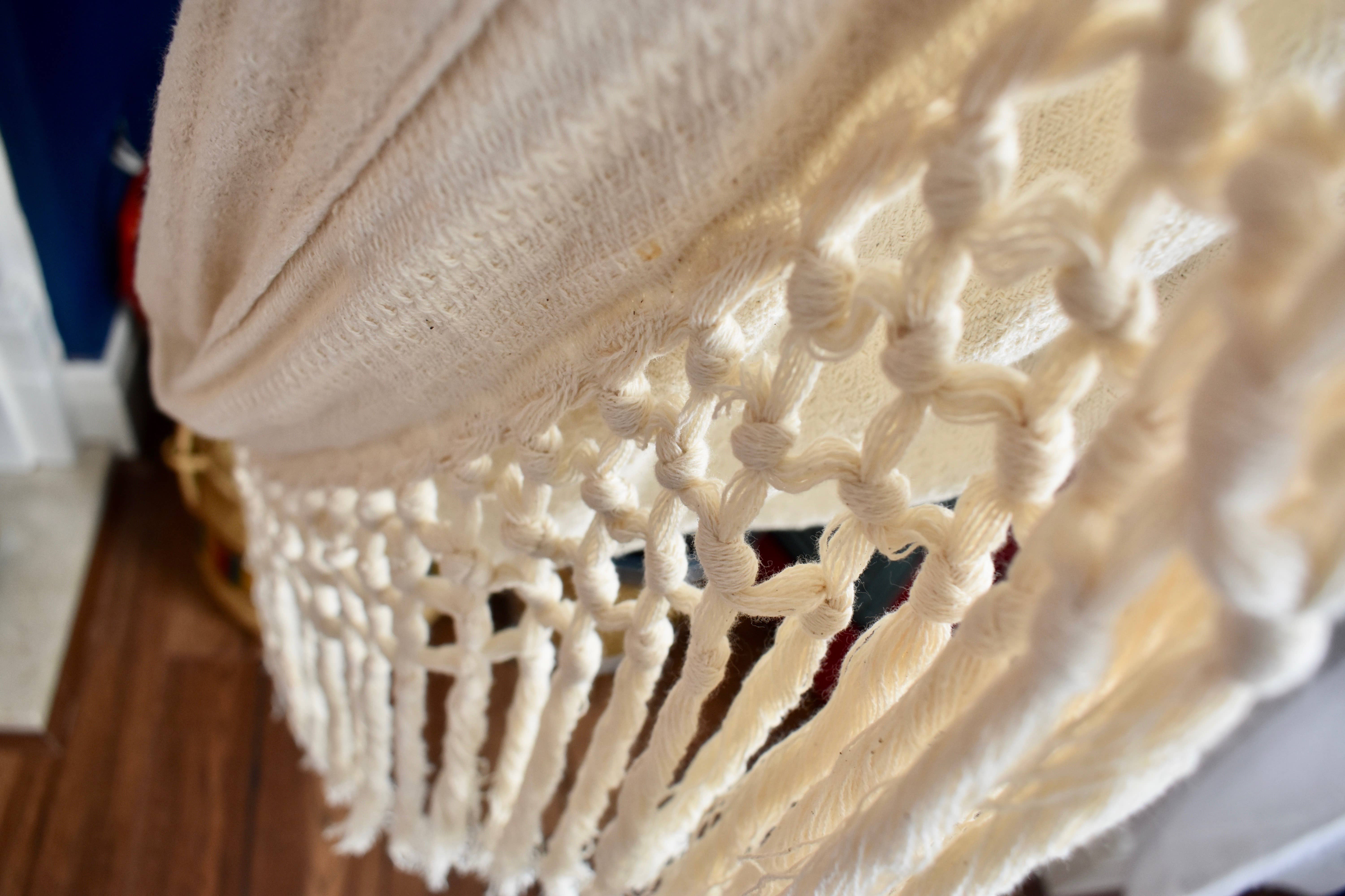 Zero - Wholesale Hammock - Luxury Macrame Hammock Chair with Wooden support4