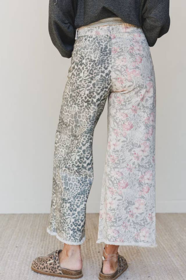 fashionworks - Wholesale Jeans - Women's - Western Leopard Frayed Edge Wide Leg High Waist Jeans*4-1613