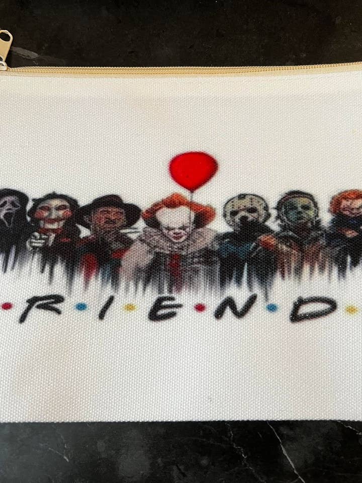 Neceser Friends para venta al por mayor de The Crazy Craft Girl LLC