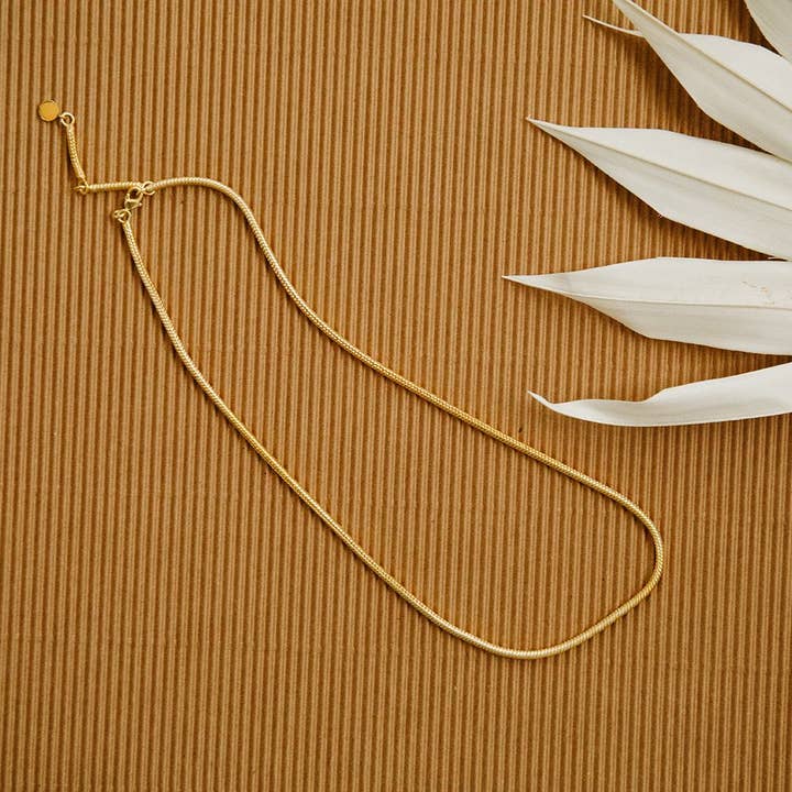 Rover & Kin – Großhandel Gliederhalskette – Omega-Halskette4