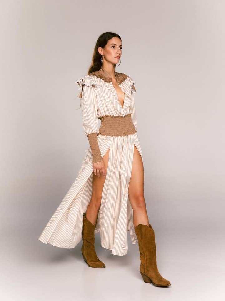 Rynket kjole for engroshandel hos simona bonacci