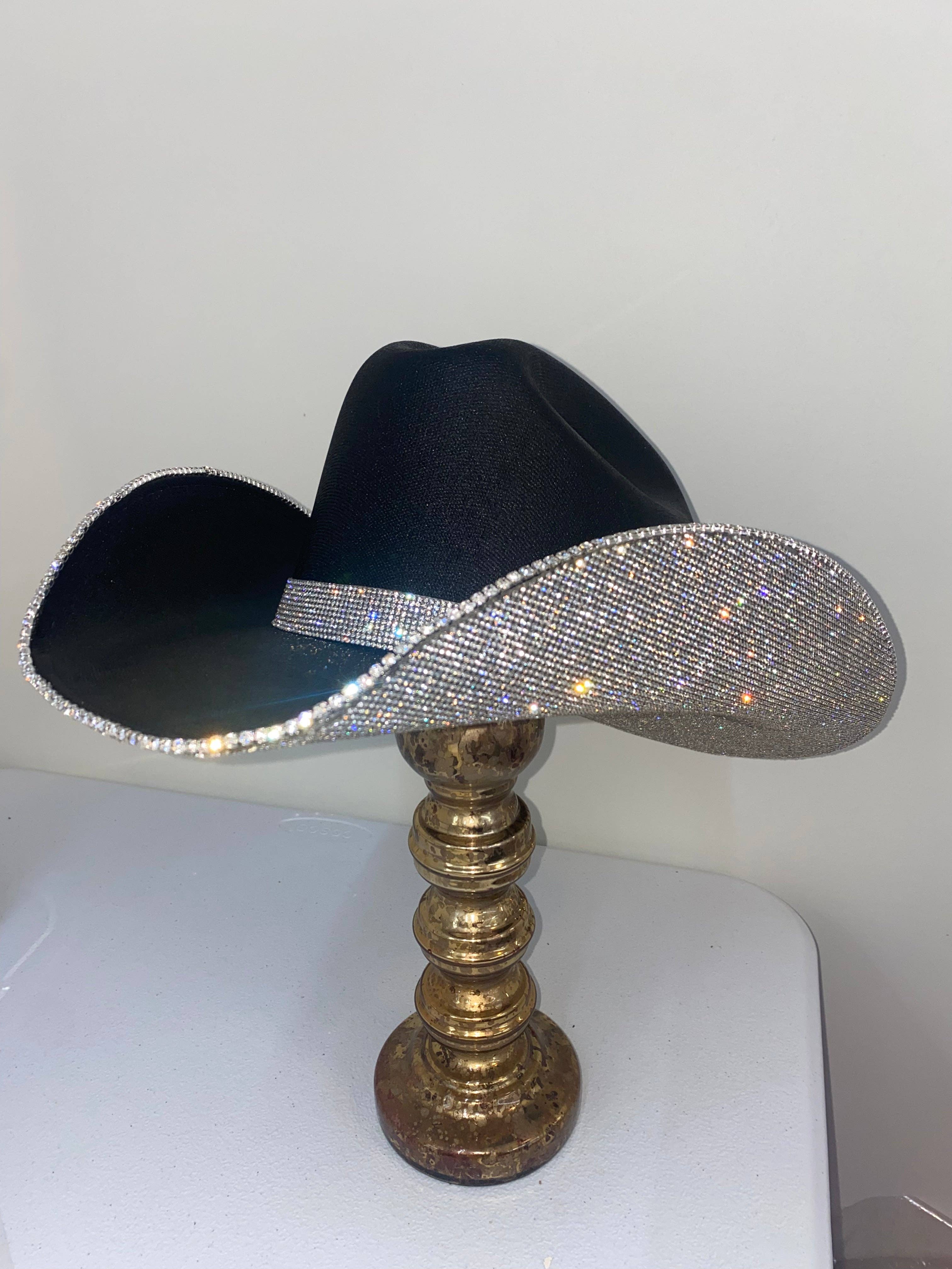 Rhinestone Cowgirl - Vente Chapeau de cowboy – femme - Chapeau noir et cristal de forme carrée1