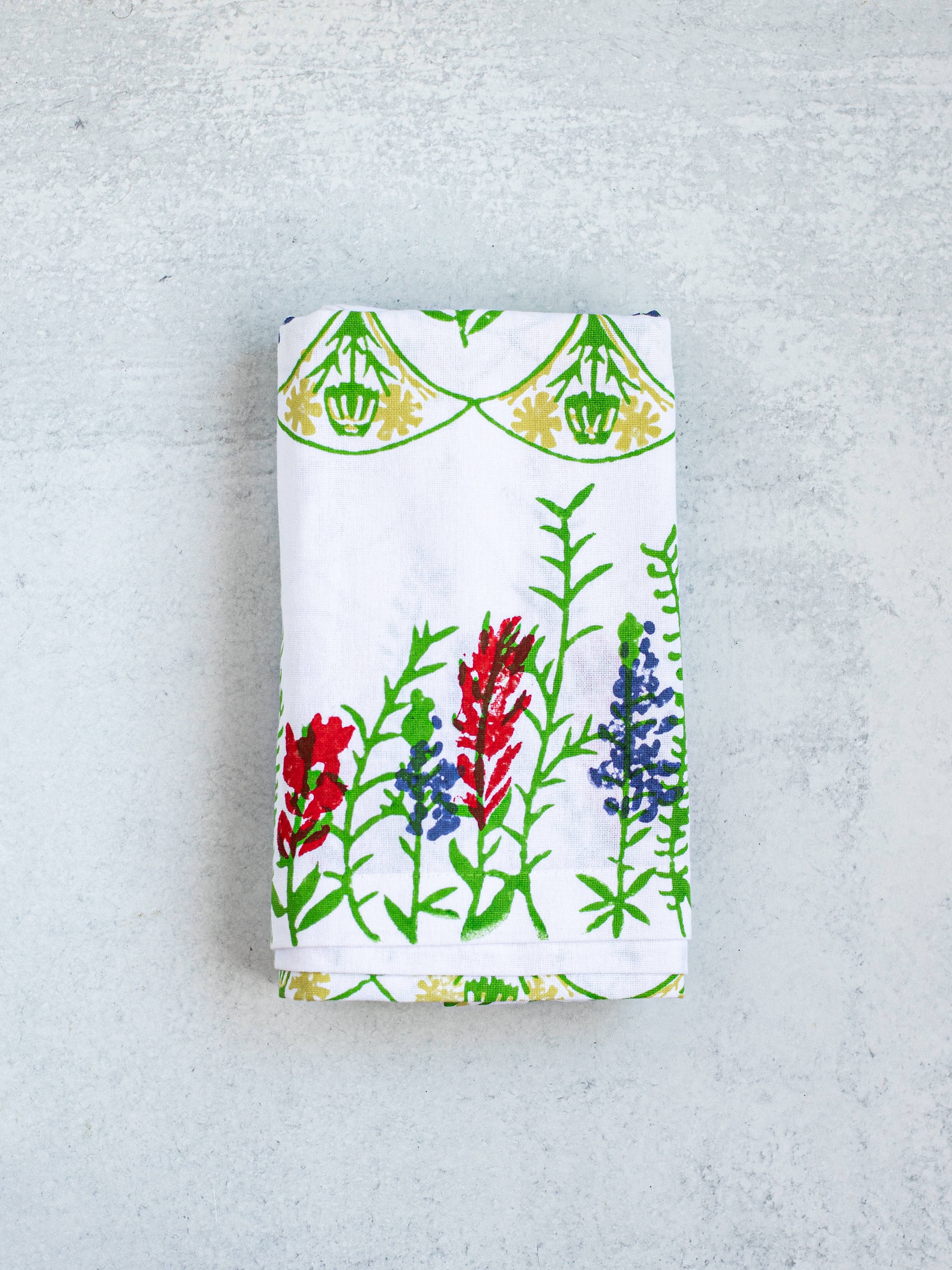 Mended - Wholesale Table Runner - Table Runner - Round Top2