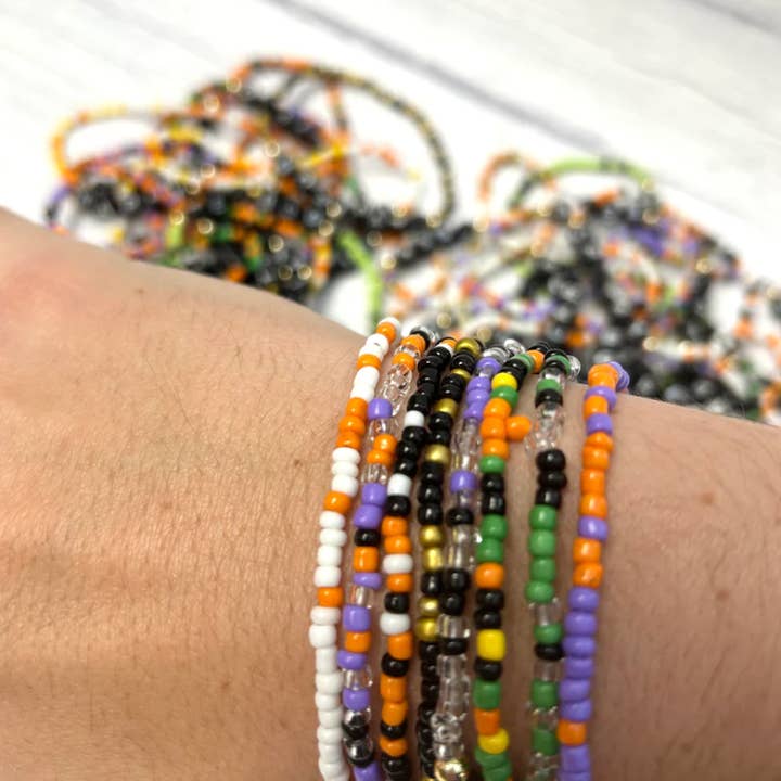 Kate Tuesday Jewelry – Engroshandel Perlearmbånd – Mix Halloween Stretchy Armbånd3