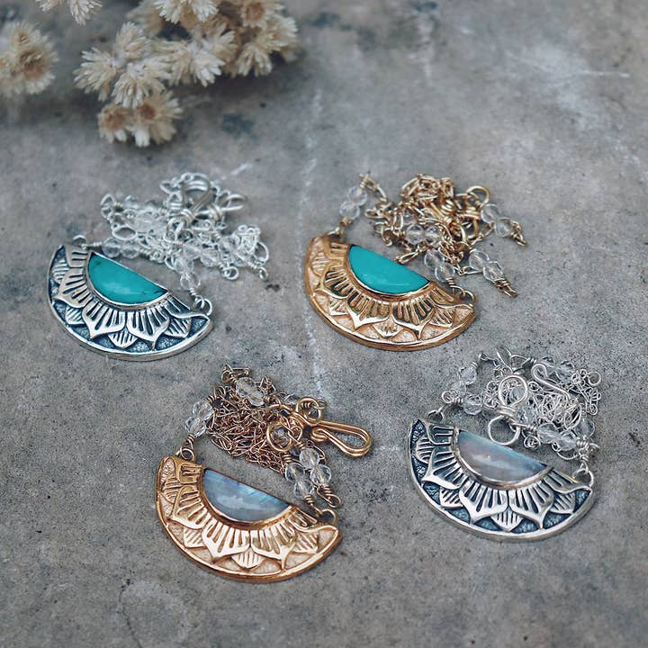 bahgsu jewels - Wholesale Pendant/Charm Necklace - Natural Mystic Necklace :: Moonstone10