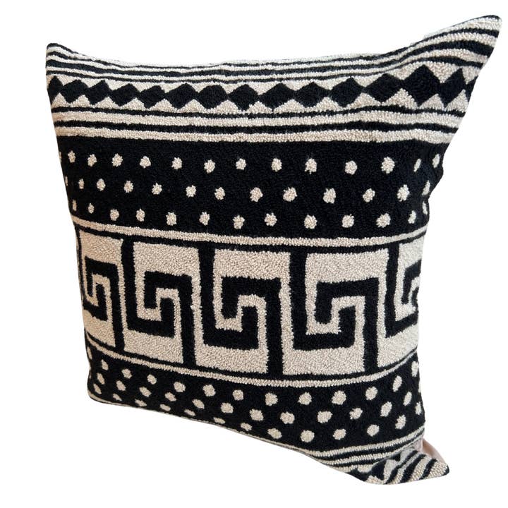 Wayuu stamtexturerade kuddar 45x45 cm etiskt och hållbart framställda för wholesale av Casa Bonita