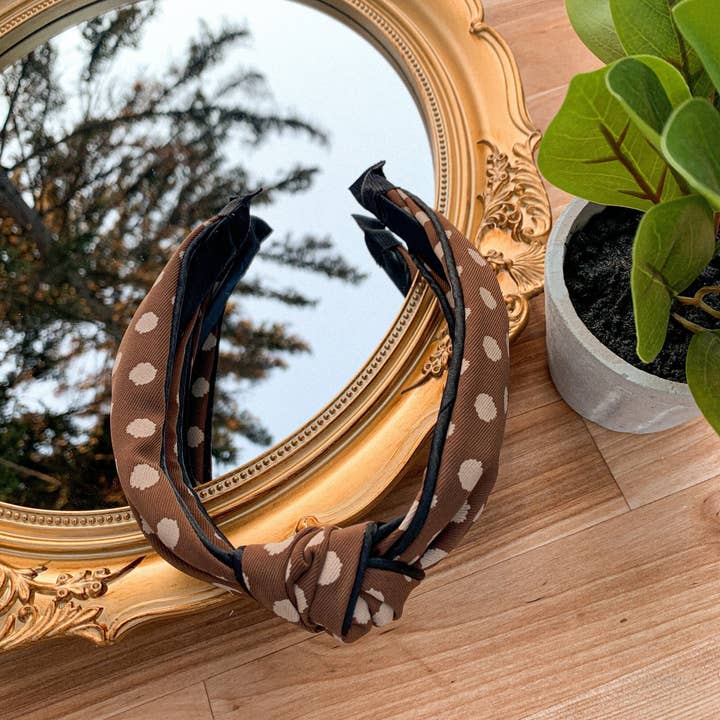 Fascia per capelli con nodo a pois | Fasce alla moda | Fascia con nodo ritorto | Fascia per capelli a pois per la vendita all'ingrosso da parte di Normanco