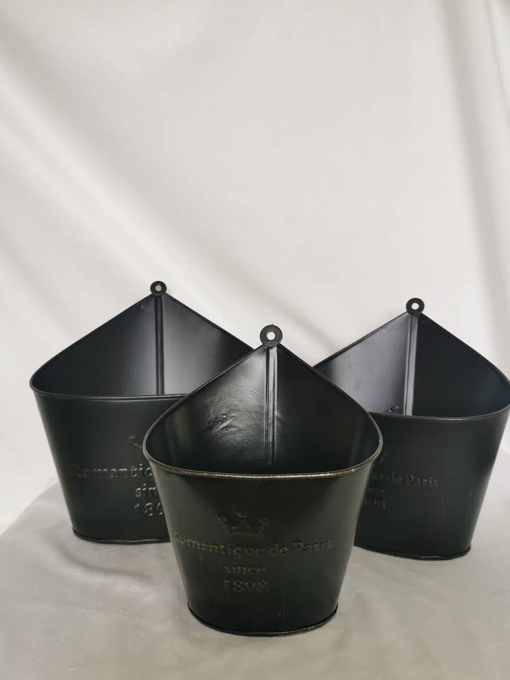 Irregular Shape Rustic Look Tin Bucket Set of 3 for wholesale by Casa Style
