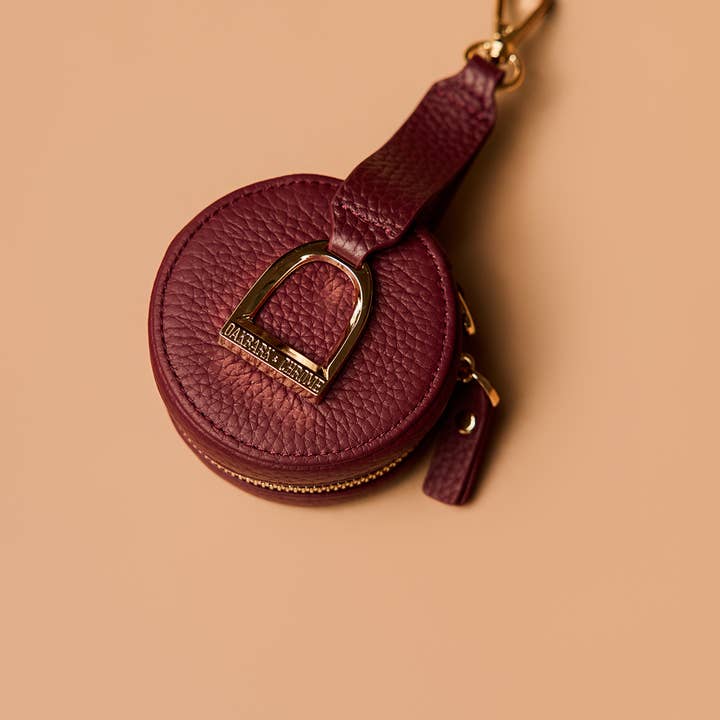 Oakbark & Chrome - Wholesale Coin Purse - Unisex - Stirrup Accessory Keeper in Cabernet5