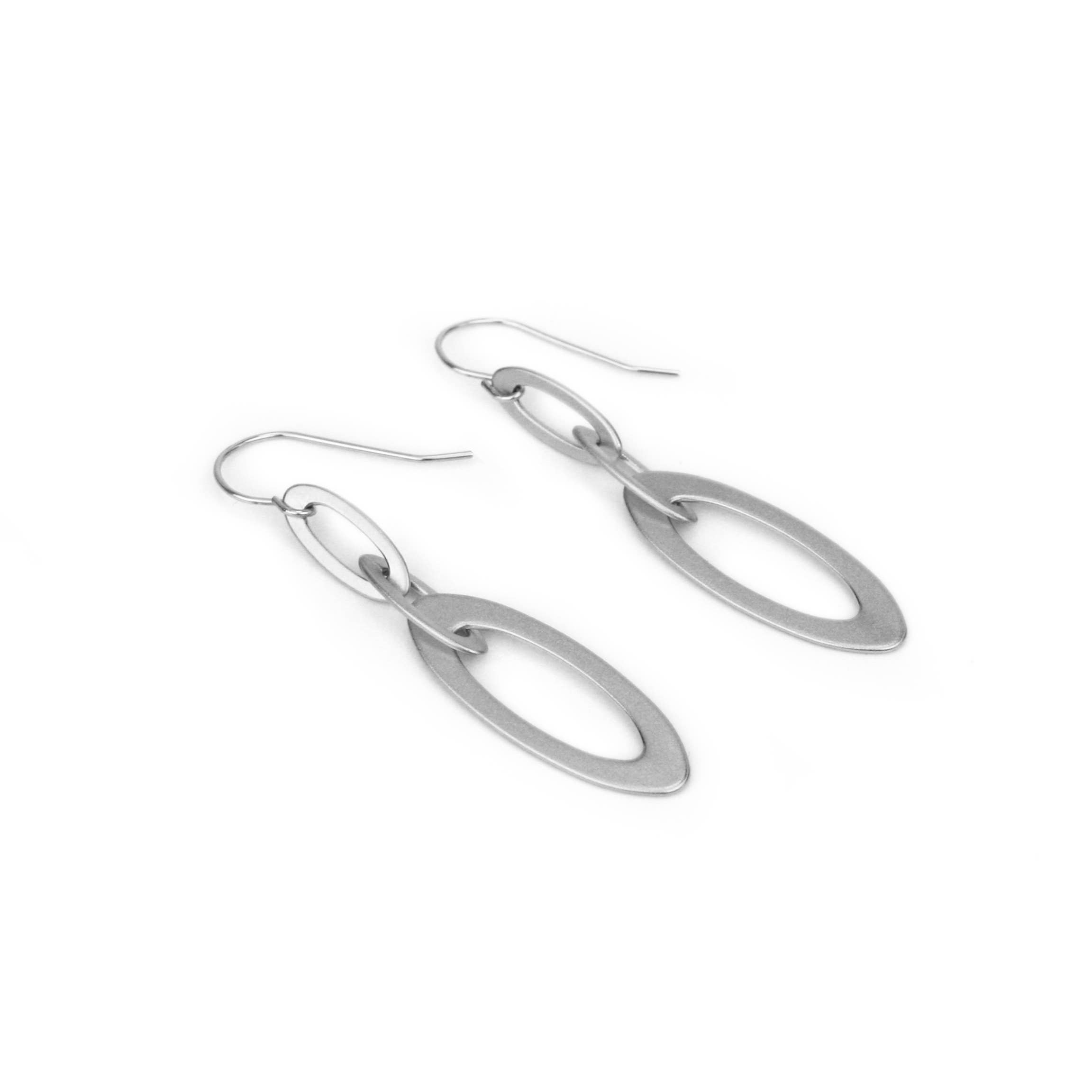 Industrial Jewellery Ltd – wholesale Dangle earrings – Ava Earrings Silver4